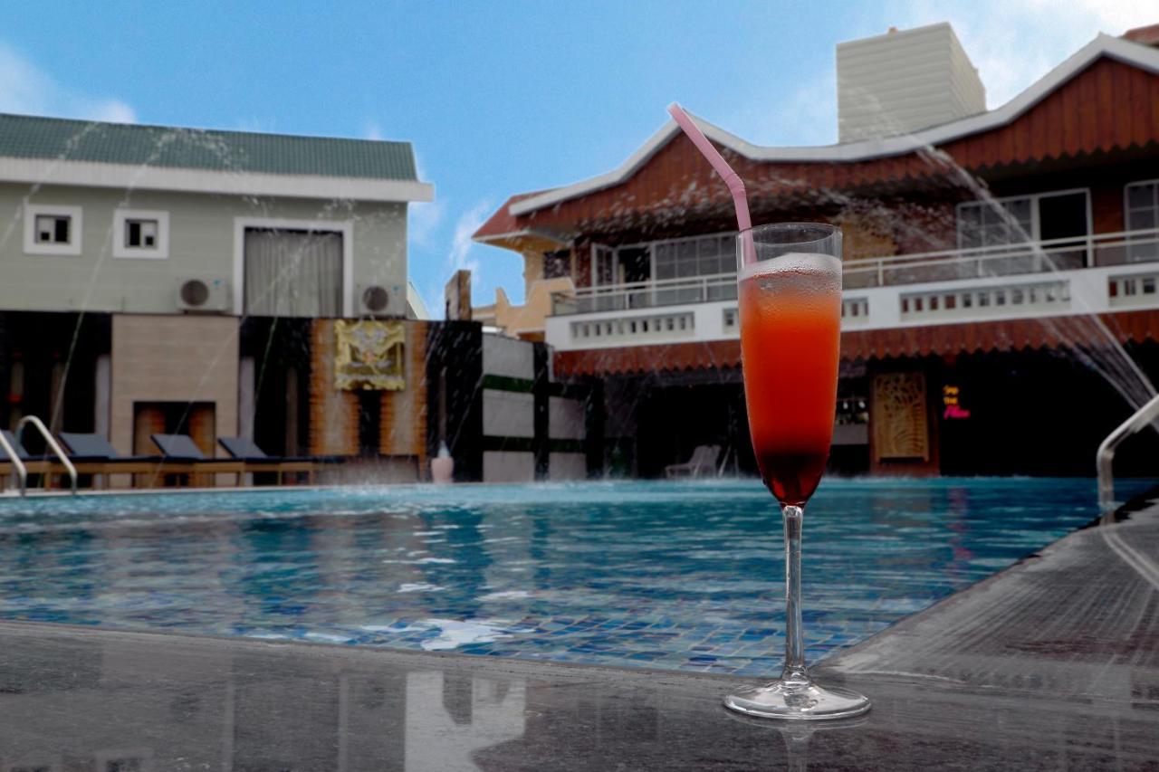 Sweet Fantasy Resort Mandarmani Exterior photo